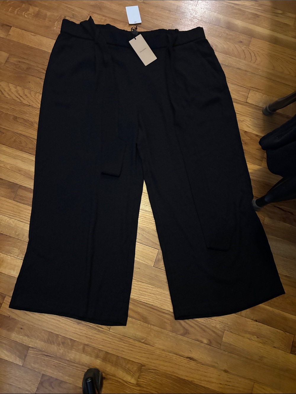 Halogen Black Wide-Leg Paperbag Waist Trousers